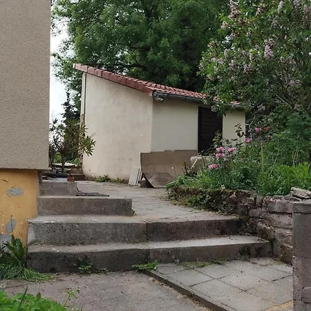 Apartment Am Lindenplatz, Bischleben *